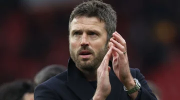 مانشستر يونايتد يجهز عرضًا بقيمة 40 مليون إسترليني لضم مهاجم بورنموث الجديد